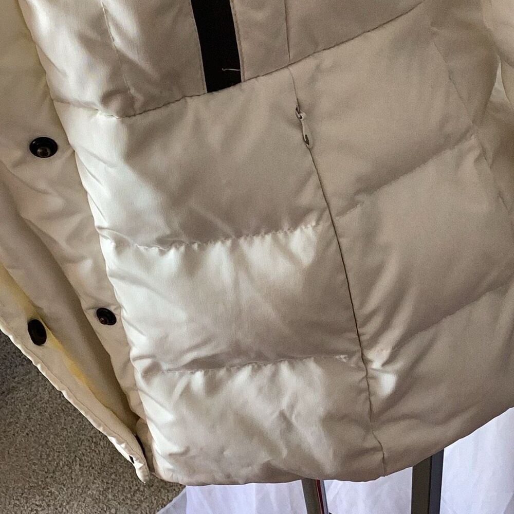 Michael Kors White Hooded Down Puffer Jacket Parka Women’s M Beautiful! - Picture 10 of 16